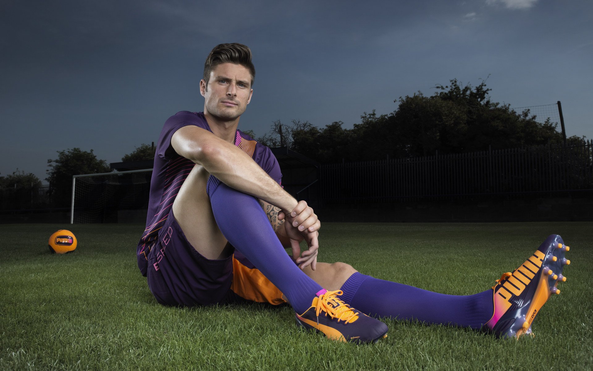 “胡利安·门德斯的全能能力,帮助美洲狮队攻占更高峰”